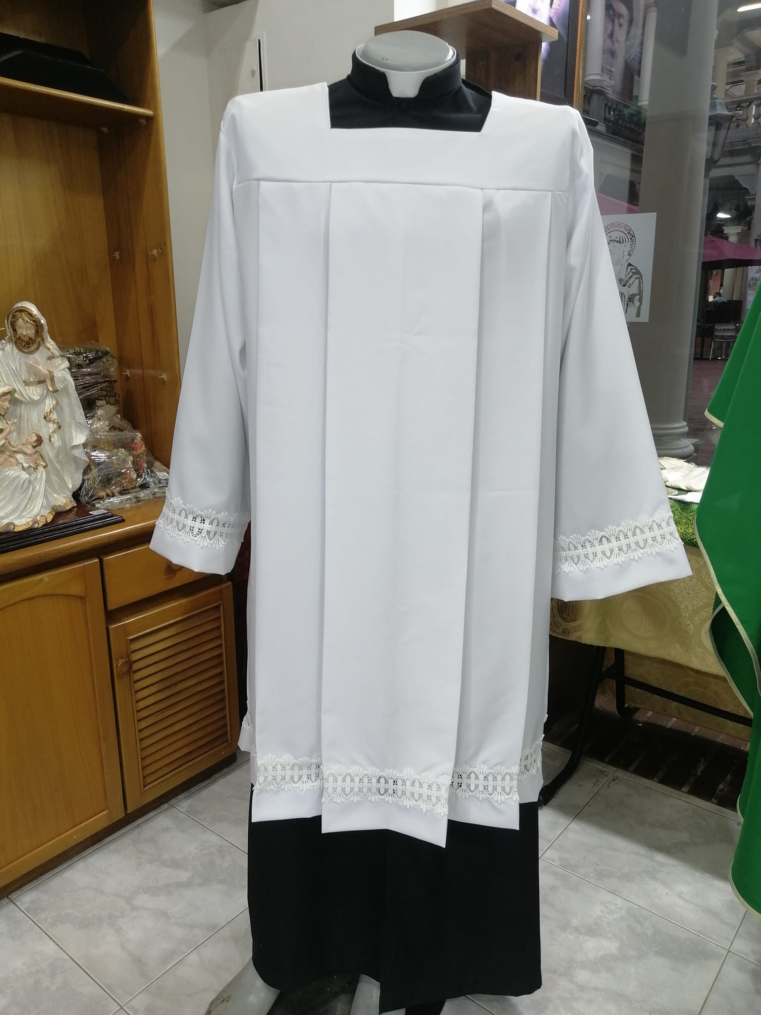 Roquete Con Encaje Sencillo